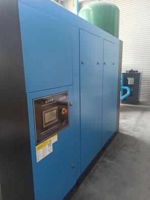 優(yōu)耐特斯兩級壓縮空壓機(jī)