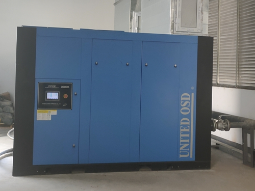 祝賀睿寂行與青島某木業(yè)公司兩級壓縮空壓機項目達成合作！